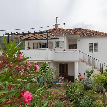 Apartment Marinsko Veli Iž 外观 照片