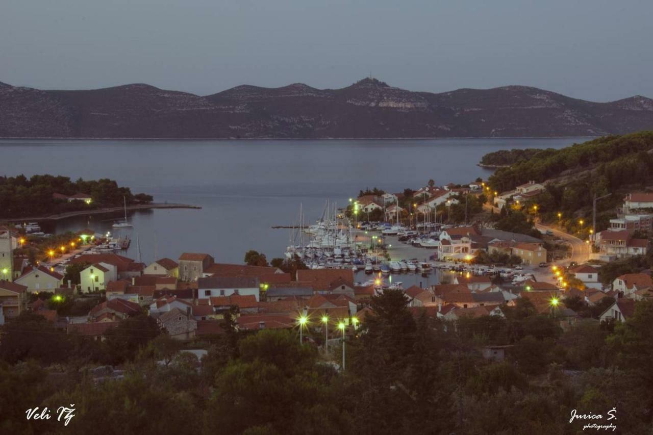 Apartment Marinsko Veli Iž 外观 照片